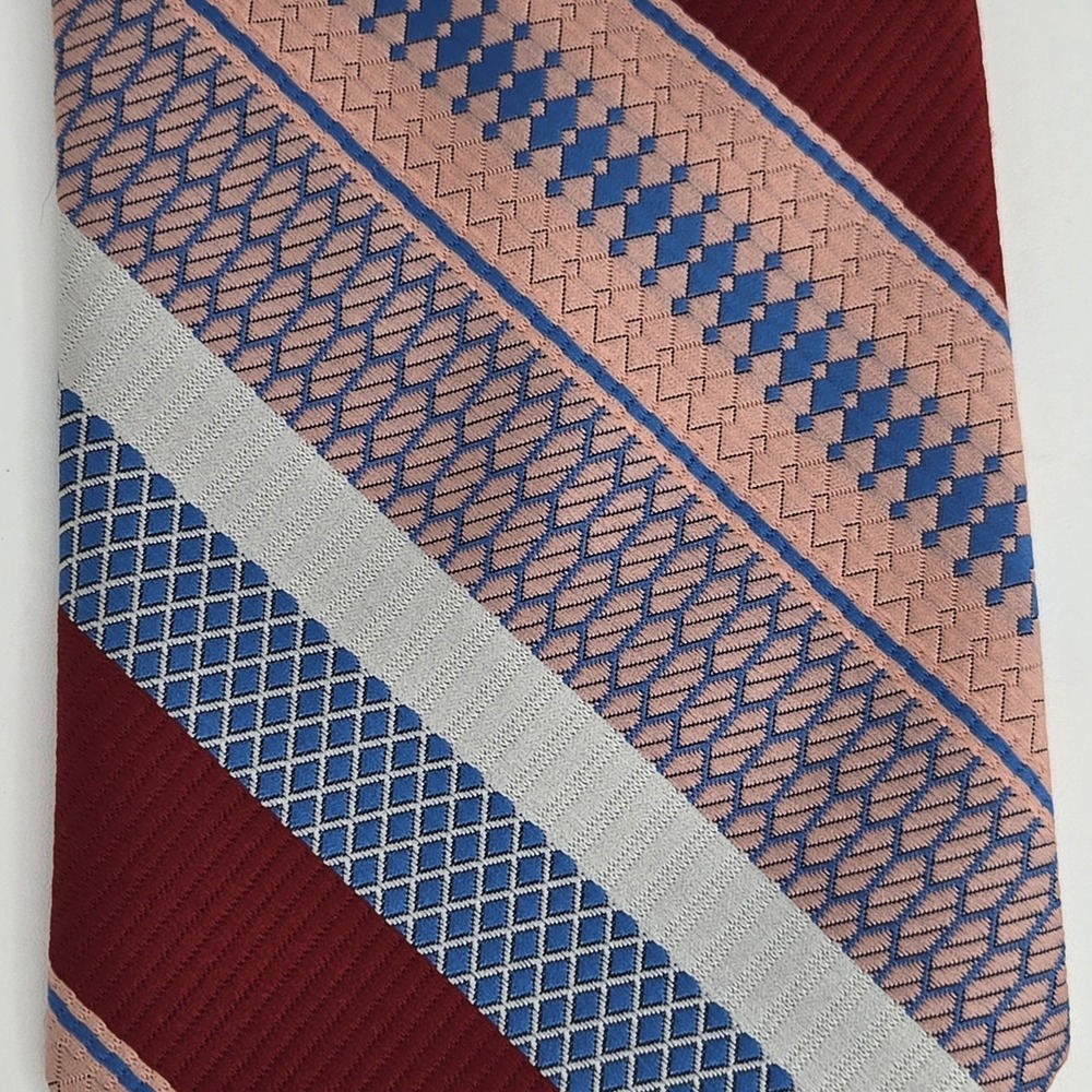 VTG Wembley Wemlon Tie Wide Geometric Diagonal Stripe Maroon Blue Peach 60s 70s